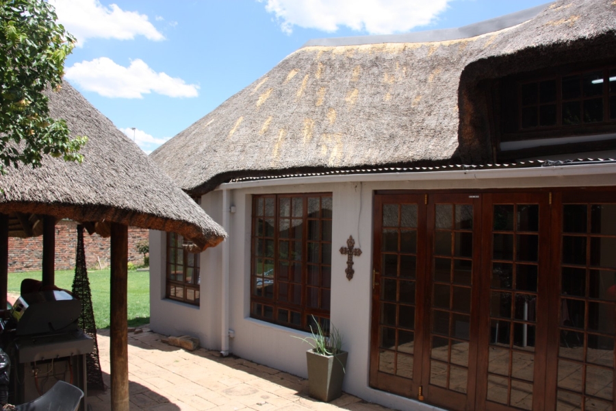 4 Bedroom Property for Sale in Dan Pienaar Free State